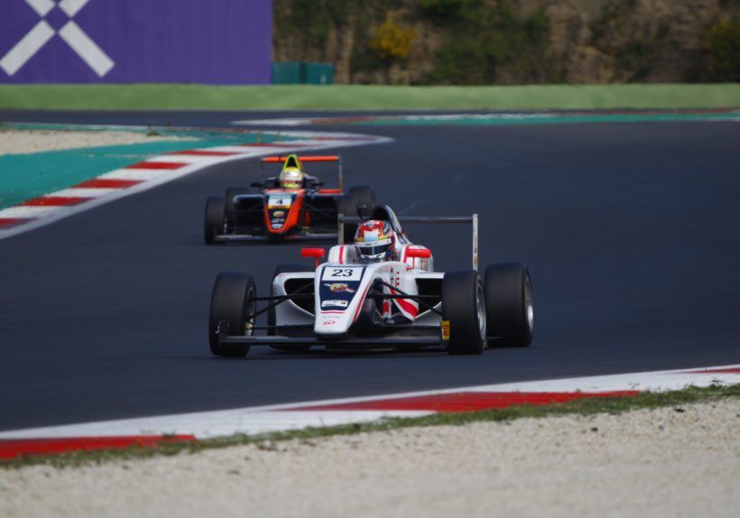 Gregoire Saucy (R-ace GP,Tatuus F.4 T014 Abarth #23)