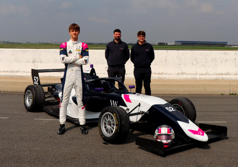 Oleksandr Savinkov F4 Italian