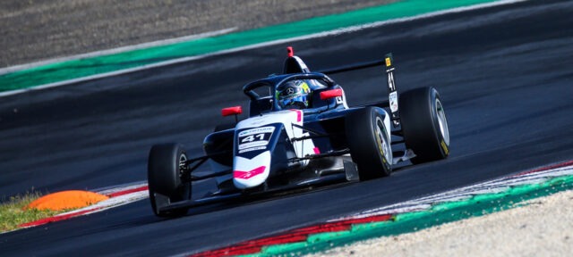 alex powell F4 italian championship 2025 r-ace gp