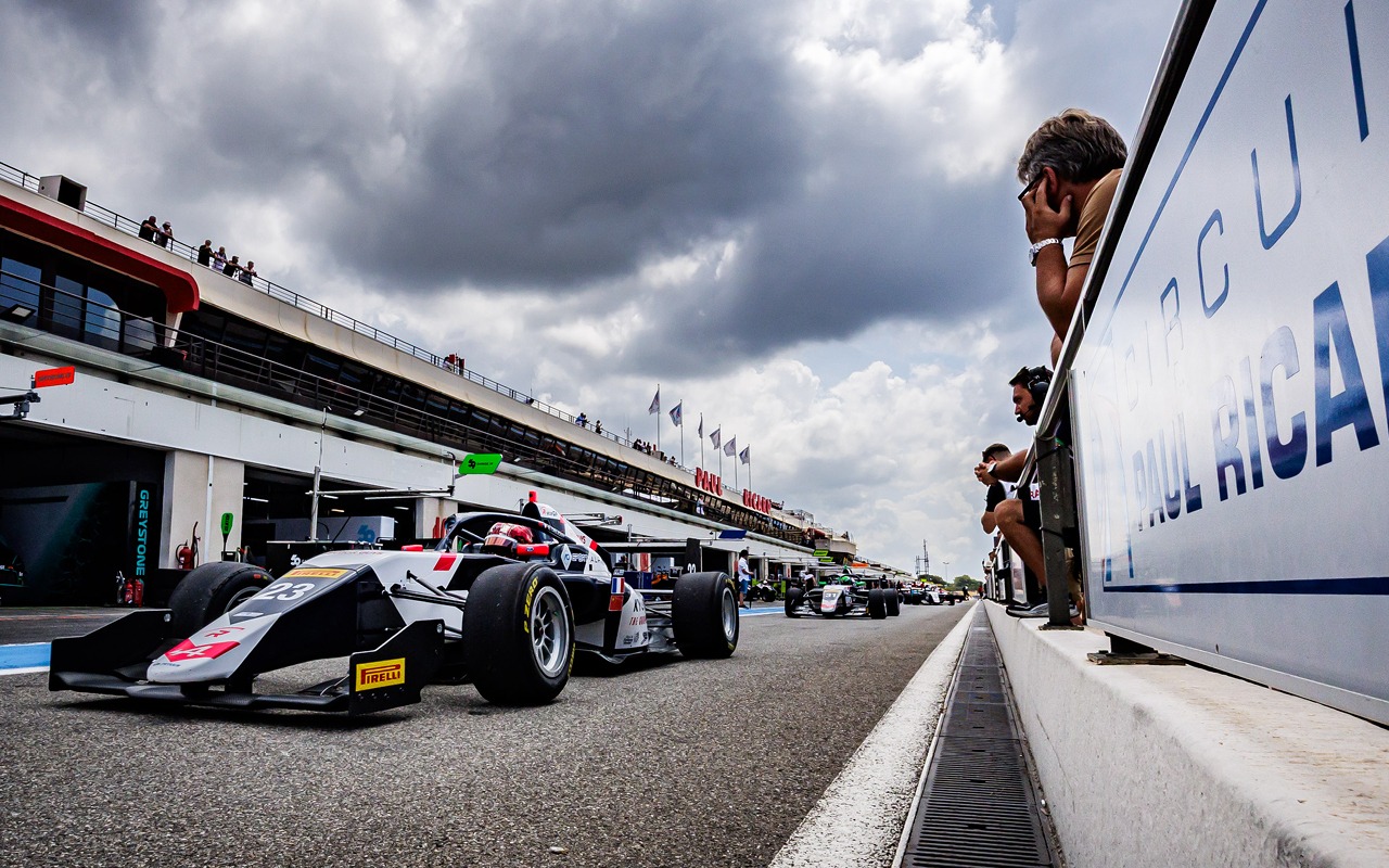 enzo deligny freca paul ricard 2025 season R-ace gp