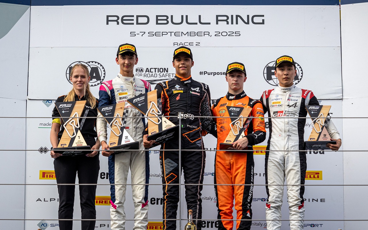 Enzo deligny jin nakamura r-ace gp red bull ring podium second third 2025 season motorsport racing formula regional
