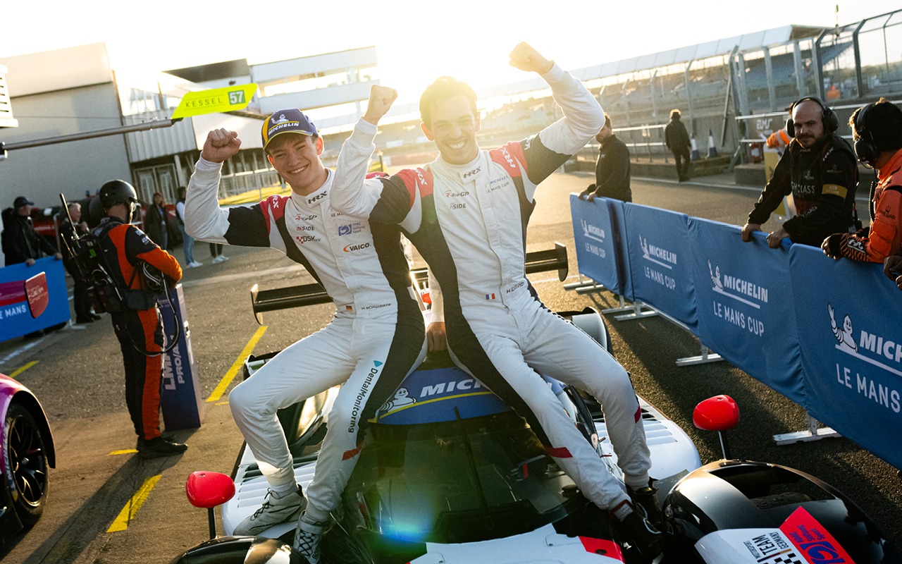 r-ace gp hadrien david hugo schwarze michelin le mans cup champion 2025 duqueiner-ace gp hadrien david hugo schwarze michelin le mans cup champion 2025 duqueine