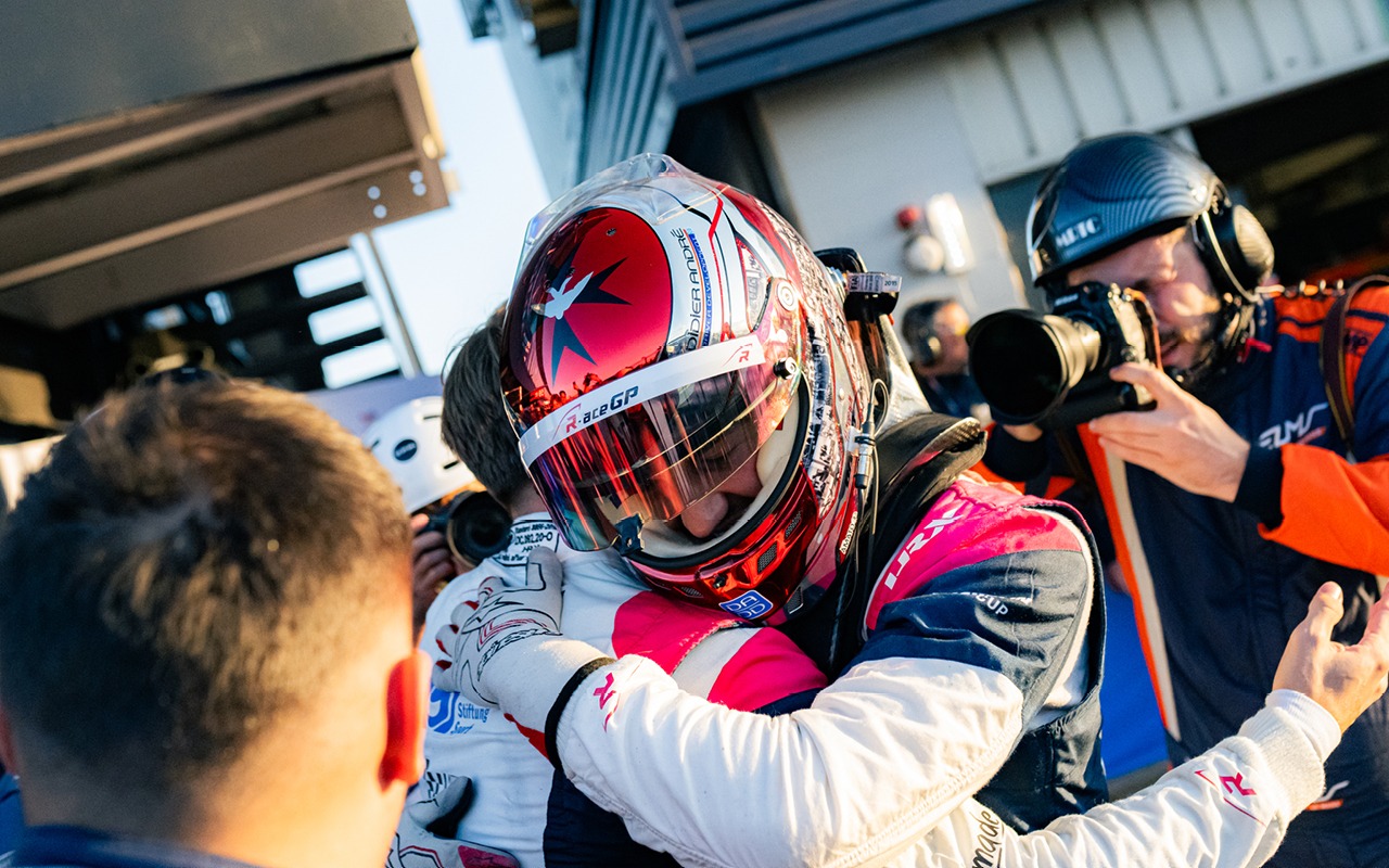 https://www.r-ace-gp.com/wp-content/uploads/2025/09/23/r-ace-gp-hadrien-david-hugo-schwarze-michelin-le-mans-cup-champion-2025-duqueine-.jpg