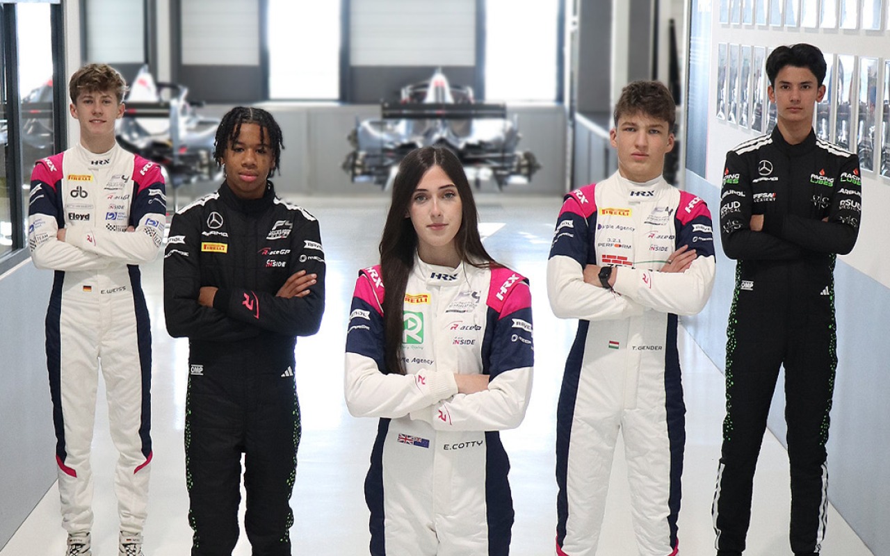 UAE4 Series 2026 line up r-ace gp elia weiss kenzo craigie emily cotty tomika gender andy consani formula 4 middle east fia championship 2