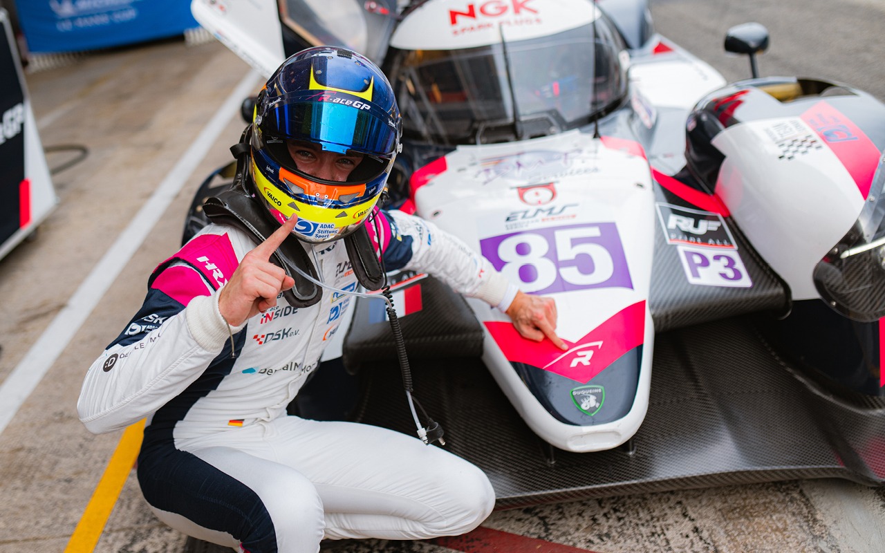 r-ace gp podium elms barcelone hugo schwarze