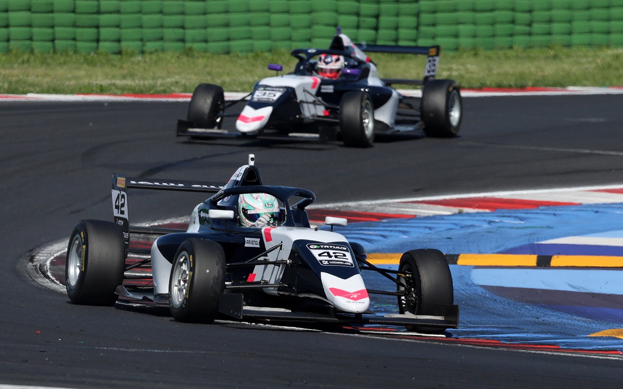 R-ace GP Italian F4 Misano Emily Cotty Payton Westcott