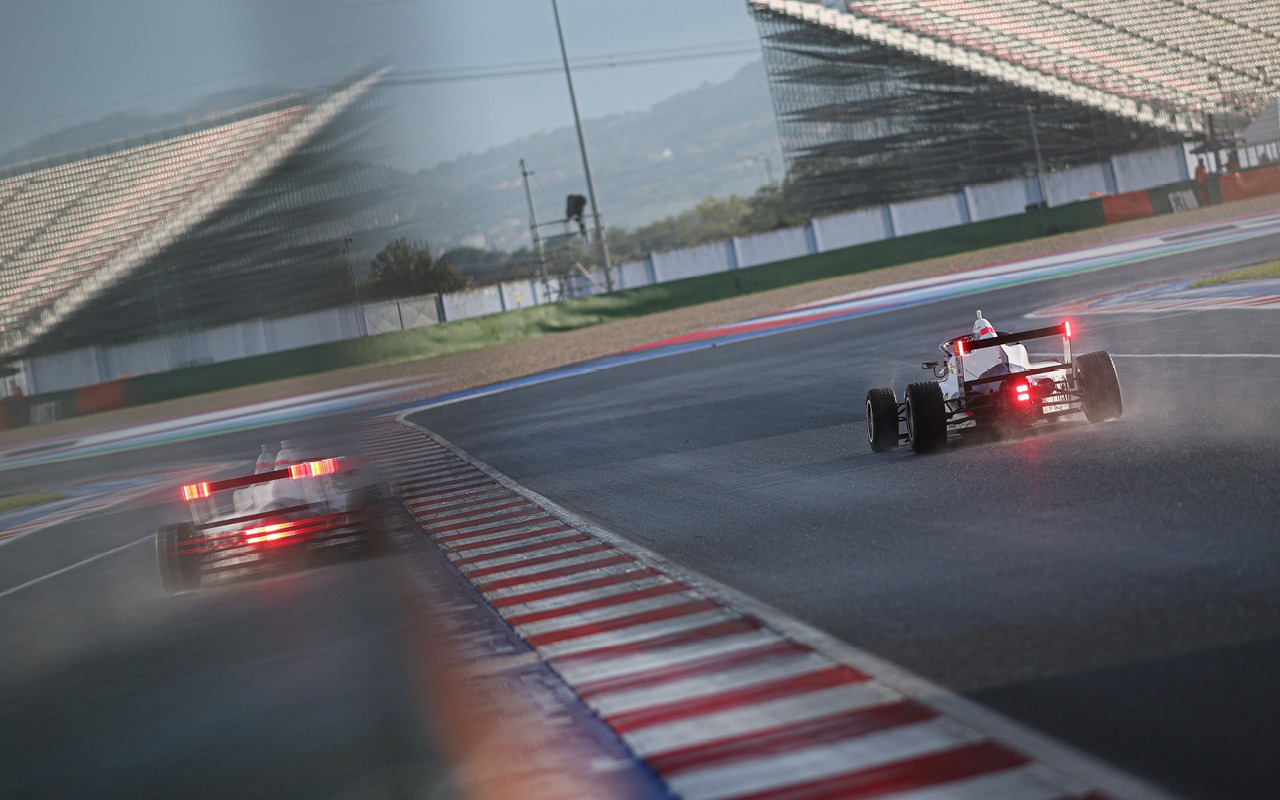 italian F4 misano r-ace gp jensen burnett